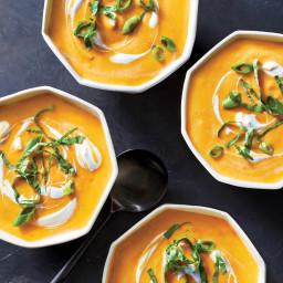 Try This 250 Calorie Thai Curried Squash Soup