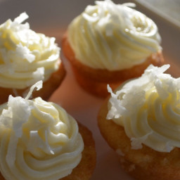 Tuesday's Treat: Mini Coconut Cupcakes with Cream Cheese Frosting
