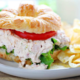 tuna-salad-sandwich-2343326.jpg