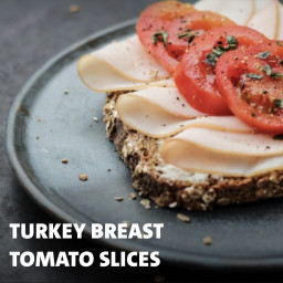 Turkey Breast Tomato Slices