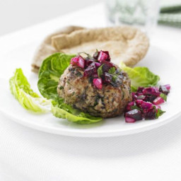 Turkey burgers with beetroot relish
