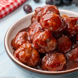 Turkey Cocktail Meatballs with Cranberry Glaze (Thanksgiving)