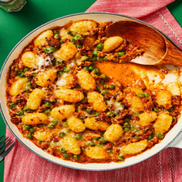 Turkey Ragù Gnocchi with Peas & Italian Cheese