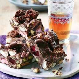 Turkish delight and pistachio rocky road
