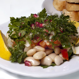 Turkish Navy Bean Salad Recipe (Piyaz)