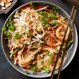 Turn Winter's In-Season Carrots and Green Beans into Thai Noodles