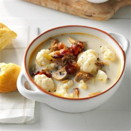Tuscan Cauliflower Soup