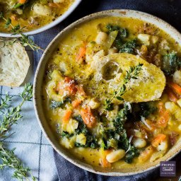 Tuscan Ribollita Soup (Healthy Vegetable Soup)