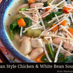 Tuscan Style Chicken & White Bean Soup