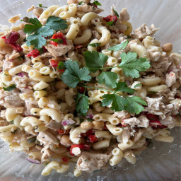 tuscan-tuna-bean-pasta-salad-d186d69ae0b08487ff82ed1e.jpg