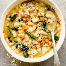 Tuscan White Bean and Kale Soup