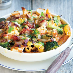 Two-cheese and broccoli pasta bake