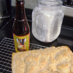 two-ingredient-beer-bread-9.jpg