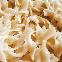 ultimate-creamy-buttered-noodles-1755461.jpg