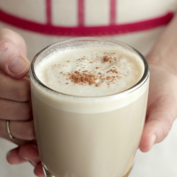 Ultimate Homemade Chai Tea Latte Recipe (Step-By-Step)