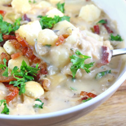 Ultimate New England Clam Chowder