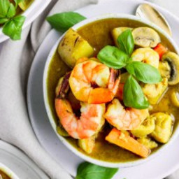 Ultimate Shrimp and Chicken Green Curry (Whole30)