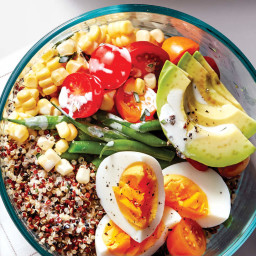 Upgrade Your Lunch With This Superfood Grain Bowl