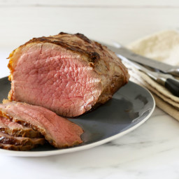 Use the Instant Pot to Cook a Juicy Deli-Style Roast Beef