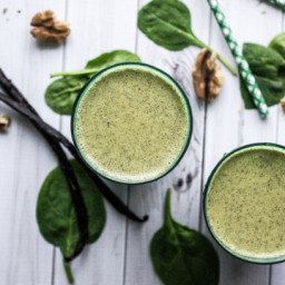 Vanilla Bean Green Smoothie with Healing Spices