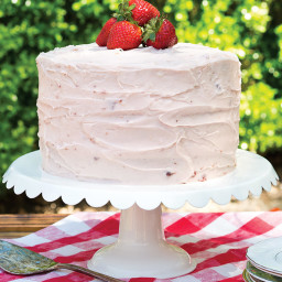 Vanilla Cake with Strawberry Icing