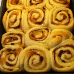 vanilla-cinnamon-rolls.jpg
