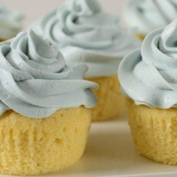 Vanilla Cupcakes Recipe and Video