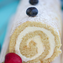 Vanilla Sponge Cake Roll