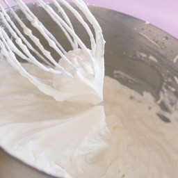 Vanilla Whipped-Cream Frosting