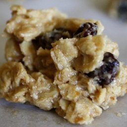 vanishing-oatmeal-raisin-cookies-7.jpg
