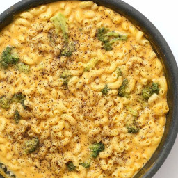 Vegan Black Pepper Mac and Cheese with Potato Carrot Cheese Sauce