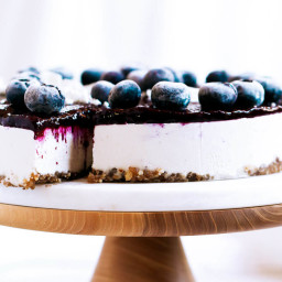 Vegan Blueberry Yogurt Cheesecake