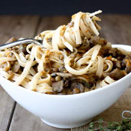 Vegan Bolognese with Lentils and Mushrooms