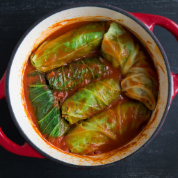 Vegan Cabbage Rolls with Tomato Sauce