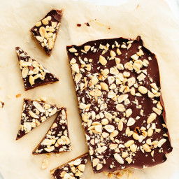 vegan-caramel-peanut-butter-and-chocolate-bark-1823443.jpg