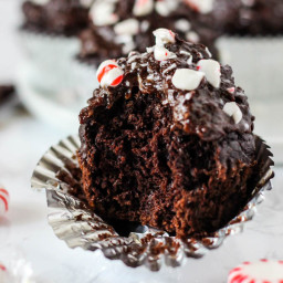 Vegan Chocolate Peppermint Cupcakes