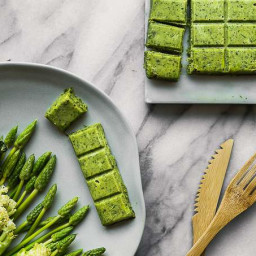 VEGAN HERB BUTTER AND ROASTED BROCCOLINI