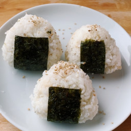 Vegan Onigiri 3 ways (Japanese Rice Balls)