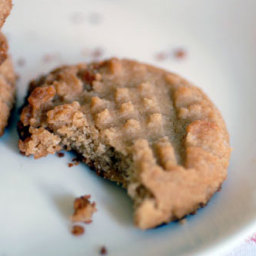 vegan-peanut-butter-cookies-bb8e1e.jpg