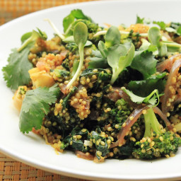 Vegan Quinoa, Broccoli, and Kale Curry Recipe