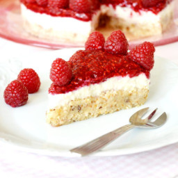 vegan-raspberry-cheesecake-gluten-lactose-and-refined-sugar-free-2007938.jpg