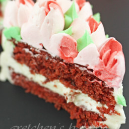 vegan-red-velvet-cakes-for-valentines-day-2041314.jpg