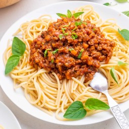 vegan-spaghetti-bolognese-3075284.jpg