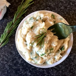 Vegan White Bean Mash with Garlic, Rosemary and Chives