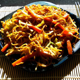 vegetable-chow-mein-89031c.jpg