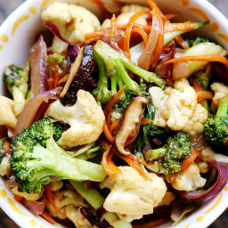 Vegetable Stir Fry with Carrots, Broccoli and Cauliflower