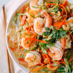Vegetable Noodles With Shrimp