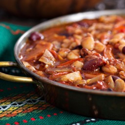 vegetarian-cashew-chili-for-camping.jpg