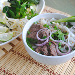 Vietnamese Pho Recipe (Vietnamese Beef Noodle Soup)
