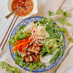 Vietnamese Rice Noodle Salad with Chicken